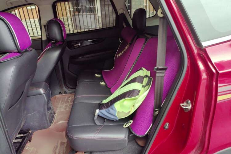 Used HYOSOW S3 2014 1.5L Comfort Version China IV Emission Standard Left Rear Seat