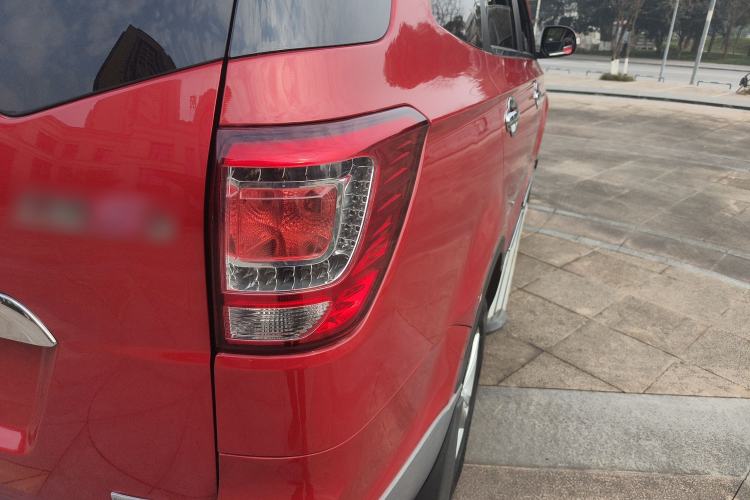 Used HYOSOW S3 2014 1.5L Luxury Version China IV Emission Standard Right Rear Taillight