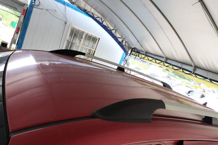Used HYOSOW S3 2014 1.5L Luxury Version China IV Emission Standard Roof