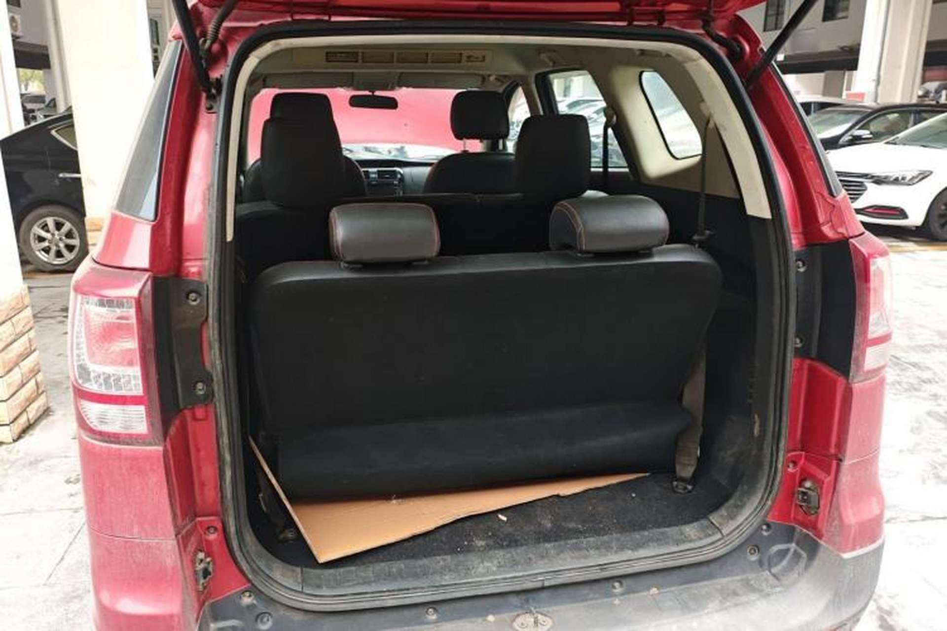 Used HYOSOW S3 2014 1.5L Comfort Version China IV Emission Standard Trunk