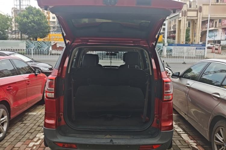 Used HYOSOW S3 2014 1.5L Luxury Version China IV Emission Standard Trunk