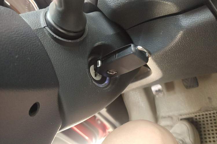 Used HYOSOW S3 2014 1.5L Comfort Version China IV Emission Standard Vehicle Key