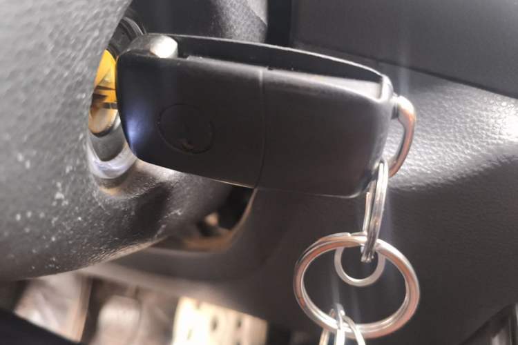 Used HYOSOW S3 2014 1.5L Luxury Version China IV Emission Standard Vehicle Key