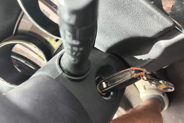 Used HYOSOW S3 2014 1.5L Luxury Version China IV Emission Standard Vehicle Key