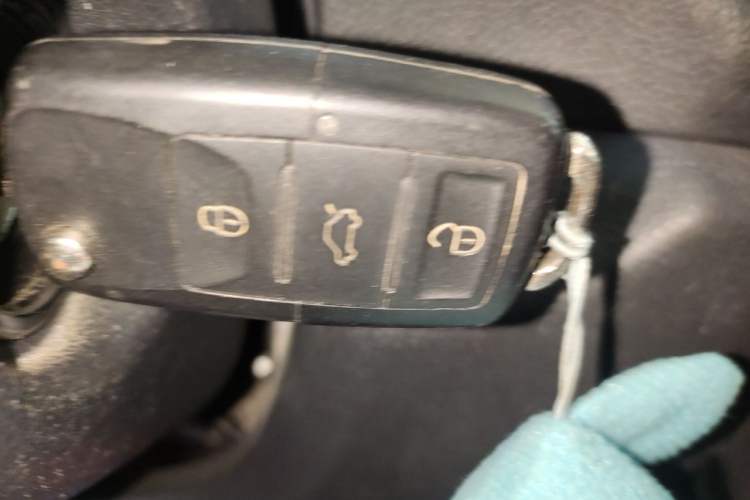 Used HYOSOW S3 2014 1.5L Comfort Version China IV Emission Standard Vehicle Key