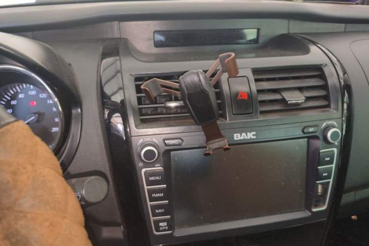 Used HYOSOW S3 2014 1.5L Comfort Version China IV Emission Standard Audio And AC Panel
