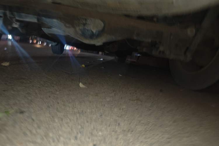 Used HYOSOW S3 2014 1.5L Comfort Version China IV Emission Standard Chassis Rear
