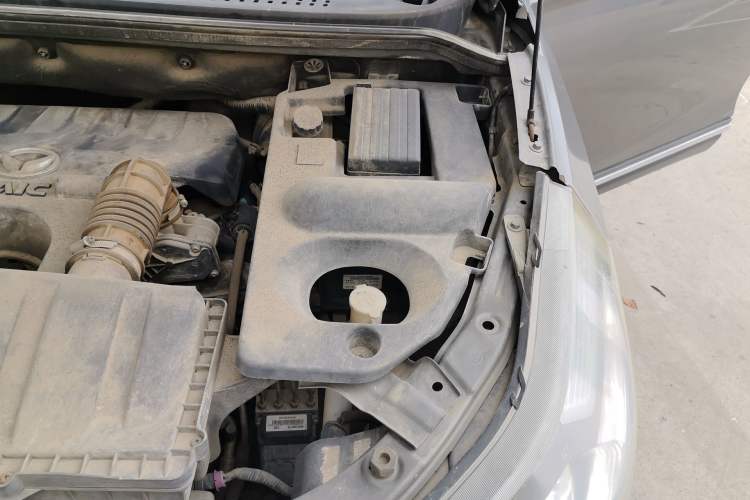 Used HYOSOW S3 2014 1.5L Comfort Version China IV Emission Standard Engine Bay Left