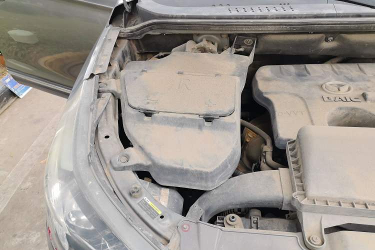 Used HYOSOW S3 2014 1.5L Comfort Version China IV Emission Standard Engine Bay Right