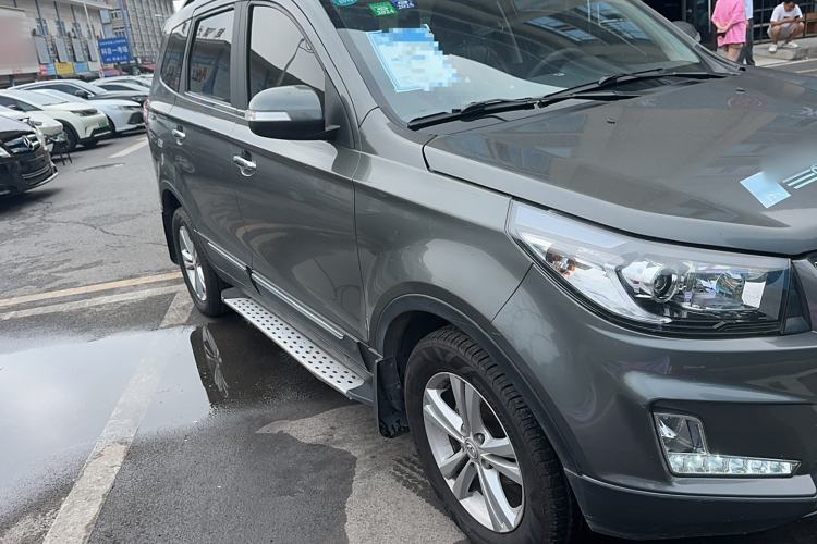 Used HYOSOW S3 2014 1.5L Luxury Version China IV Emission Standard Exterior 2