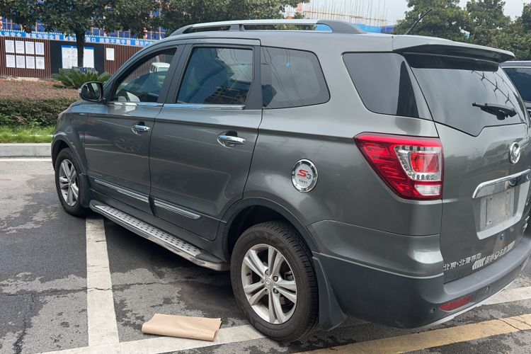 Used HYOSOW S3 2014 1.5L Luxury Version China IV Emission Standard Exterior 5