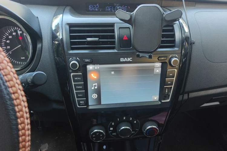 Used HYOSOW S3 2014 1.5L Comfort Version China IV Emission Standard Audio And AC Panel