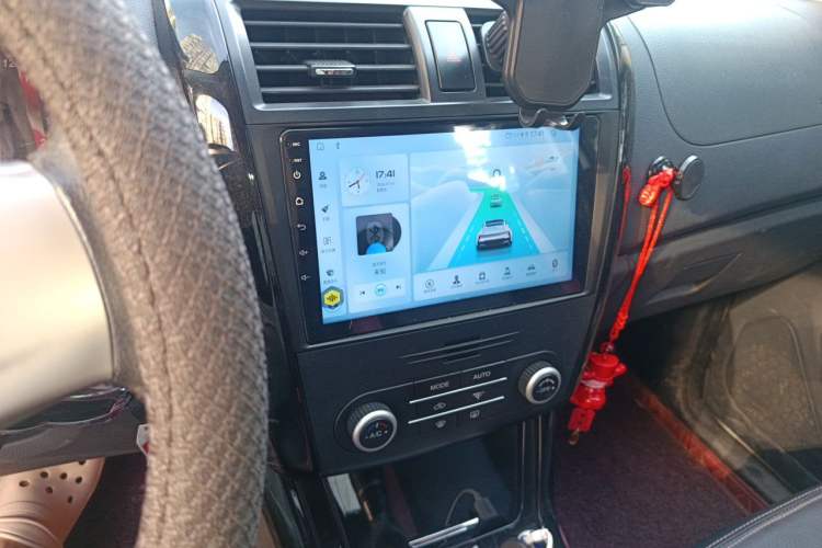 Used HYOSOW S3 2014 1.5L Luxury Version China IV Emission Standard Audio And AC Panel