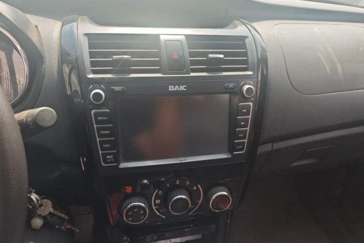 Used HYOSOW S3 2014 1.5L Comfort Version China IV Emission Standard Audio And AC Panel