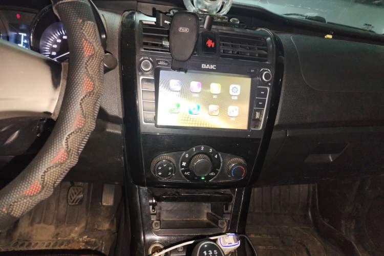Used HYOSOW S3 2014 1.5L Comfort Version China IV Emission Standard Audio And AC Panel