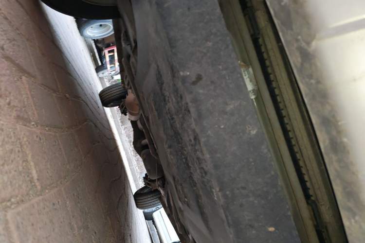 Used HYOSOW S3 2014 1.5L Comfort Version China IV Emission Standard Chassis Front