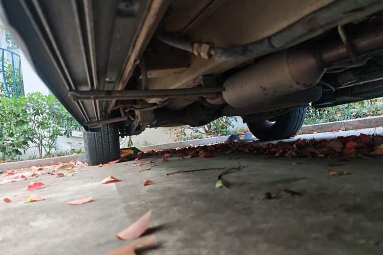Used HYOSOW S3 2014 1.5L Comfort Version China IV Emission Standard Chassis Front Right