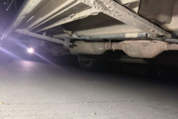 Used HYOSOW S3 2014 1.5L Luxury Version China IV Emission Standard Chassis Front Right