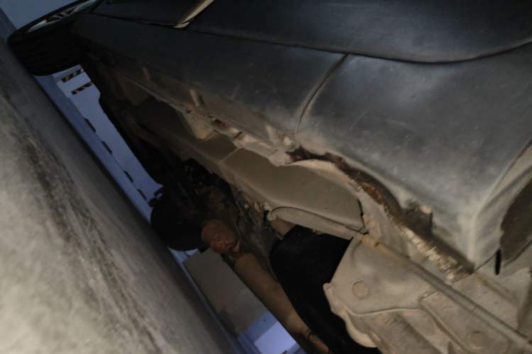 Used HYOSOW S3 2014 1.5L Comfort Version China IV Emission Standard Chassis Rear Left