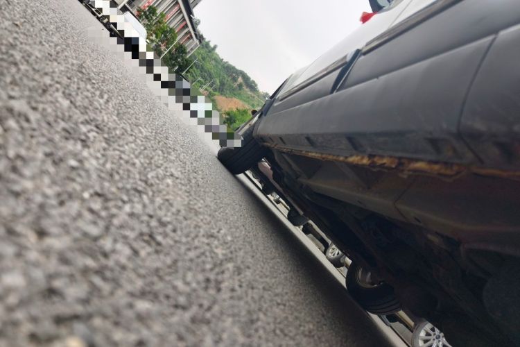 Used HYOSOW S3 2014 1.5L Luxury Version China IV Emission Standard Chassis Rear Left