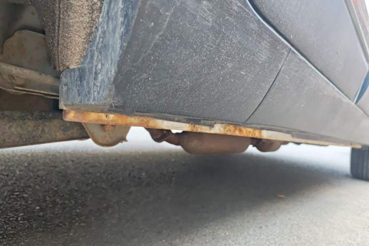 Used HYOSOW S3 2014 1.5L Comfort Version China IV Emission Standard Chassis Rear Right