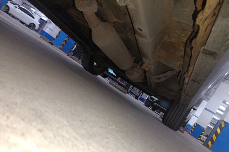 Used HYOSOW S3 2014 1.5L Luxury Version China IV Emission Standard Chassis Rear Right