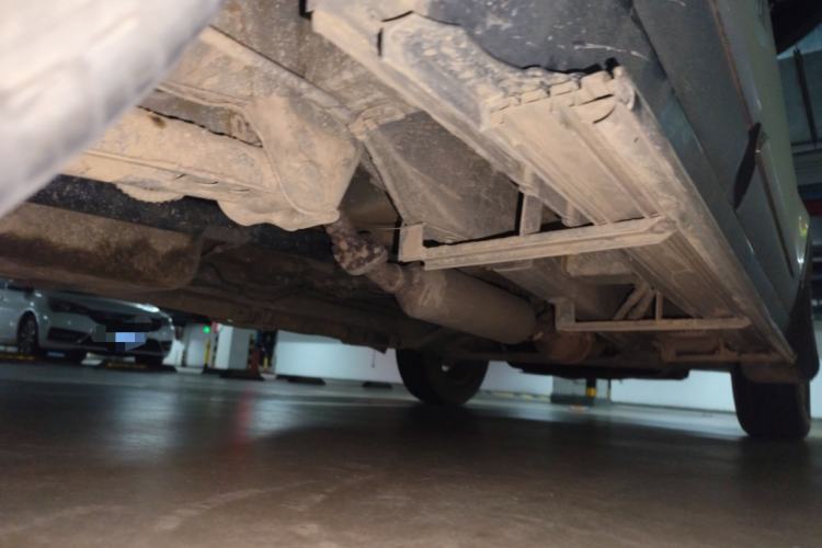 Used HYOSOW S3 2014 1.5L Comfort Version China IV Emission Standard Chassis Rear Right