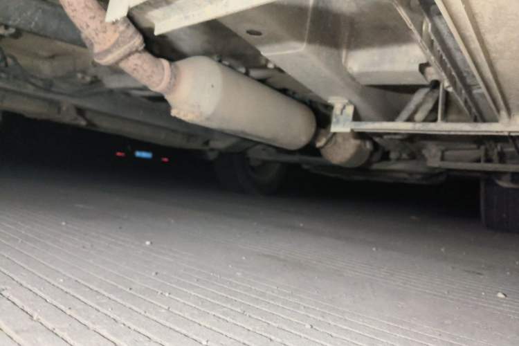 Used HYOSOW S3 2014 1.5L Luxury Version China IV Emission Standard Chassis Rear Right