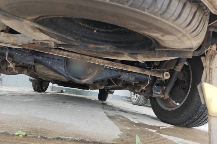 Used HYOSOW S3 2014 1.5L Comfort Version China IV Emission Standard Chassis Rear