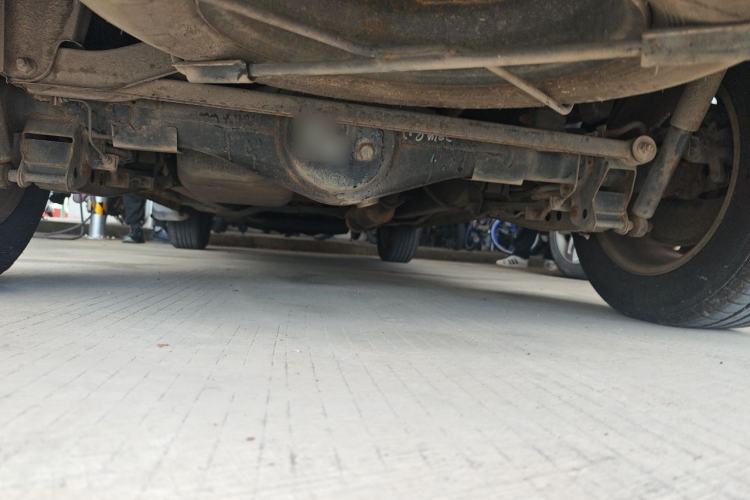 Used HYOSOW S3 2014 1.5L Luxury Version China IV Emission Standard Chassis Rear