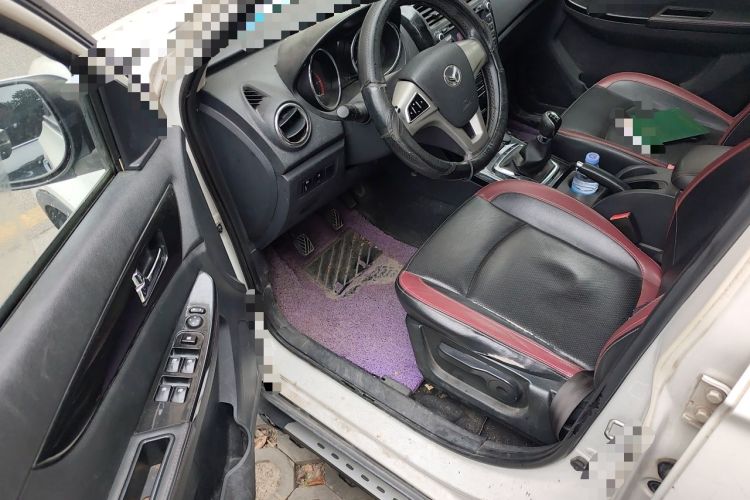 Used HYOSOW S3 2014 1.8L Prestige Version China IV Emission Standard Driver Seat