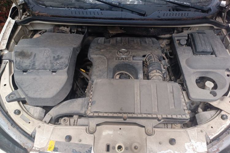 Used HYOSOW S3 2014 1.5L Comfort Version China IV Emission Standard Engine Bay