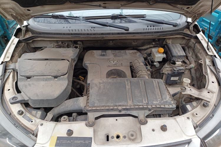 Used HYOSOW S3 2014 1.5L Comfort Version China IV Emission Standard Engine Bay