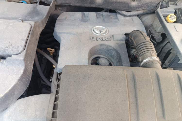 Used HYOSOW S3 2014 1.5L Luxury Version China IV Emission Standard Engine Bay
