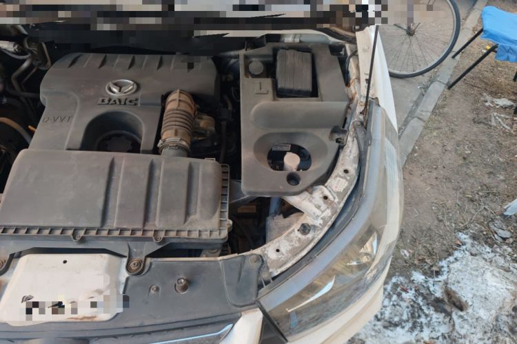 Used HYOSOW S3 2014 1.5L Luxury Version China IV Emission Standard Engine Bay Left
