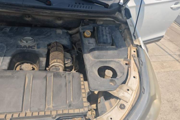 Used HYOSOW S3 2014 1.5L Comfort Version China IV Emission Standard Engine Bay Left