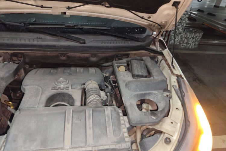 Used HYOSOW S3 2014 1.5L Comfort Version China IV Emission Standard Engine Bay Left