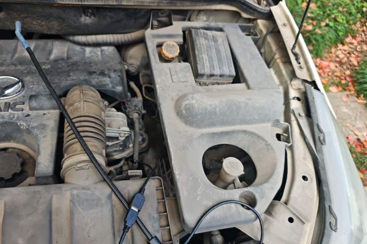 Used HYOSOW S3 2014 1.5L Comfort Version China IV Emission Standard Engine Bay Left