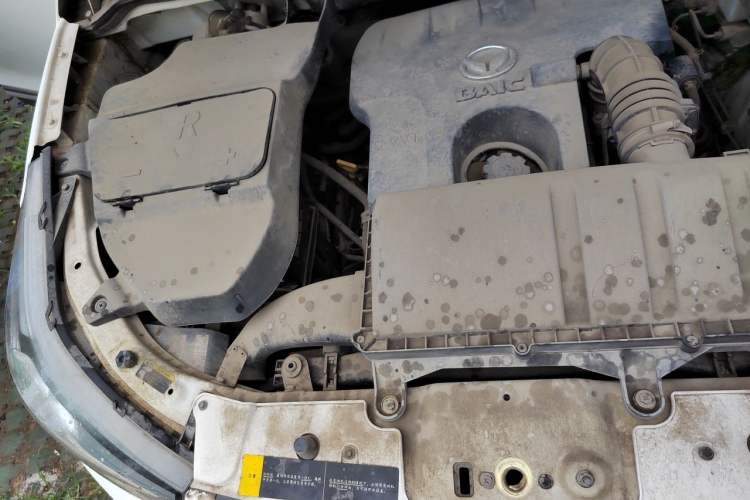 Used HYOSOW S3 2014 1.5L Comfort Version China IV Emission Standard Engine Bay Right