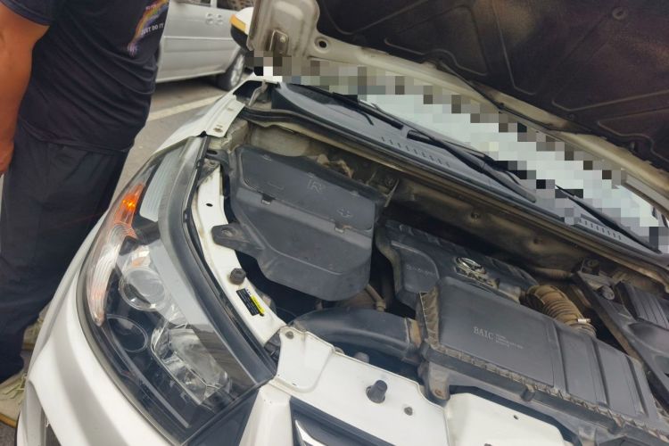 Used HYOSOW S3 2014 1.5L Luxury Version China IV Emission Standard Engine Bay Right