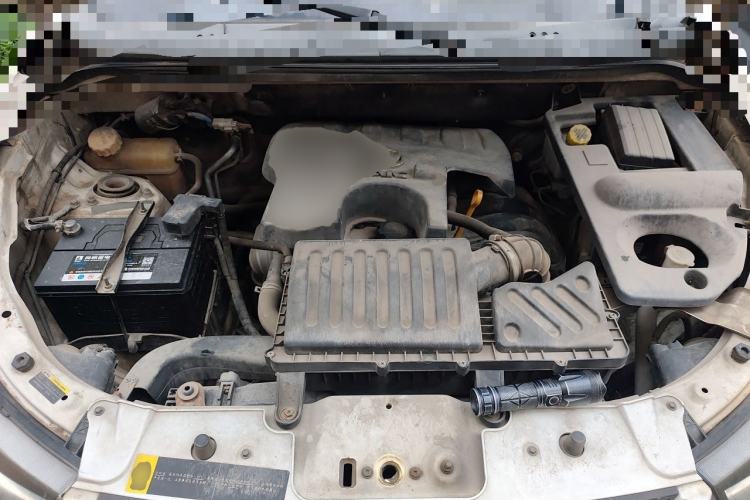 Used HYOSOW S3 2014 1.8L Prestige Version China IV Emission Standard Engine Bay