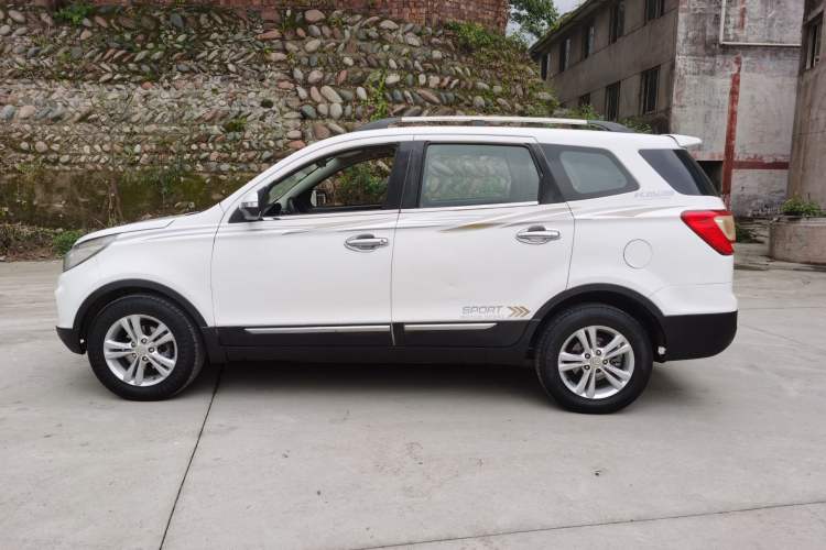 Used HYOSOW S3 2014 1.5L Comfort Version China IV Emission Standard Exterior 3