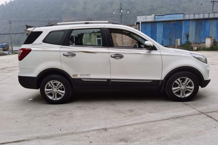 Used HYOSOW S3 2014 1.5L Comfort Version China IV Emission Standard Exterior 4