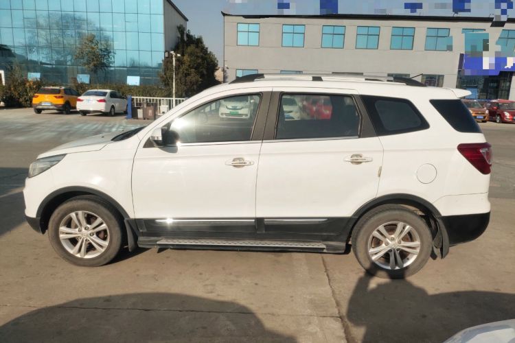 Used HYOSOW S3 2014 1.5L Comfort Version China IV Emission Standard Exterior 5
