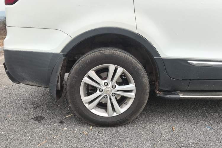 Used HYOSOW S3 2014 1.5L Comfort Version China IV Emission Standard Exterior 7