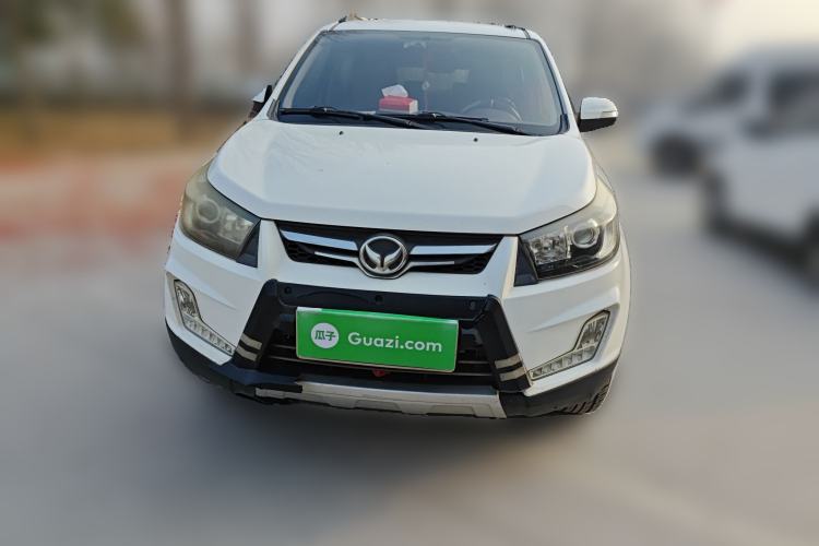 Used HYOSOW S3 2014 1.5L Luxury Version China IV Emission Standard Front