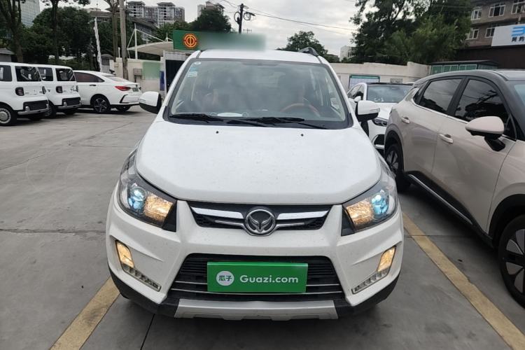 Used HYOSOW S3 2014 1.5L Luxury Version China IV Emission Standard Front