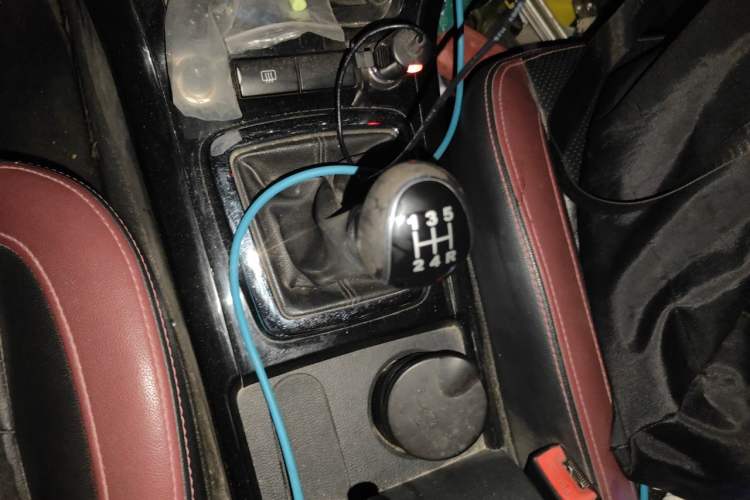 Used HYOSOW S3 2014 1.5L Comfort Version China IV Emission Standard Gear Lever
