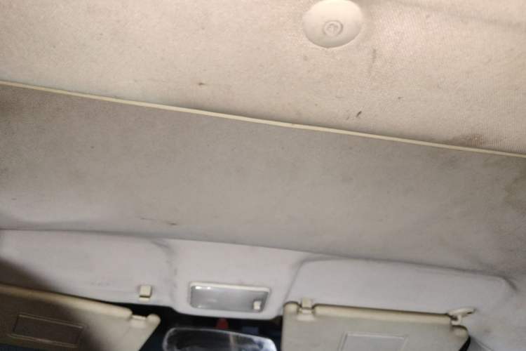 Used HYOSOW S3 2014 1.5L Comfort Version China IV Emission Standard Headliner