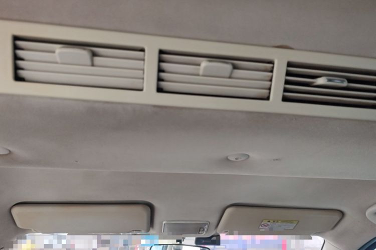 Used HYOSOW S3 2014 1.5L Luxury Version China IV Emission Standard Headliner